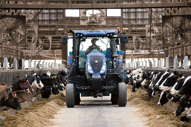 New Holland tractor T6