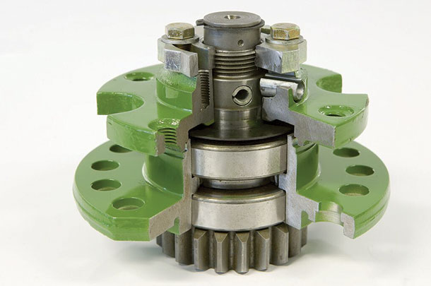New design of the shear hub for the AM R disc mower